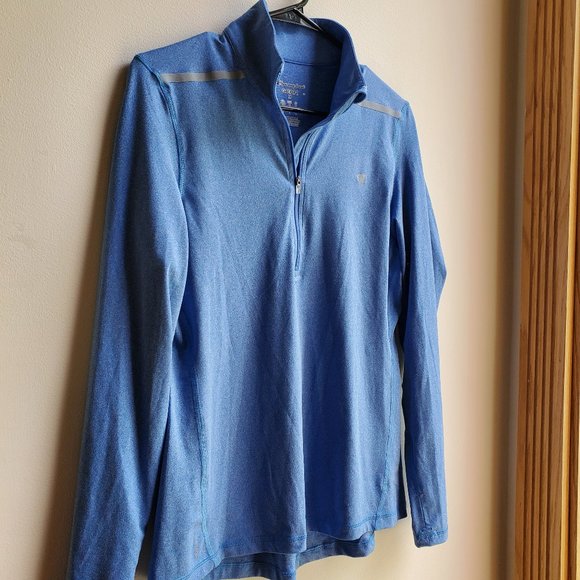 Champion Tops - Champion GEAR Blue Half-Zip Pull-Over Size Medium